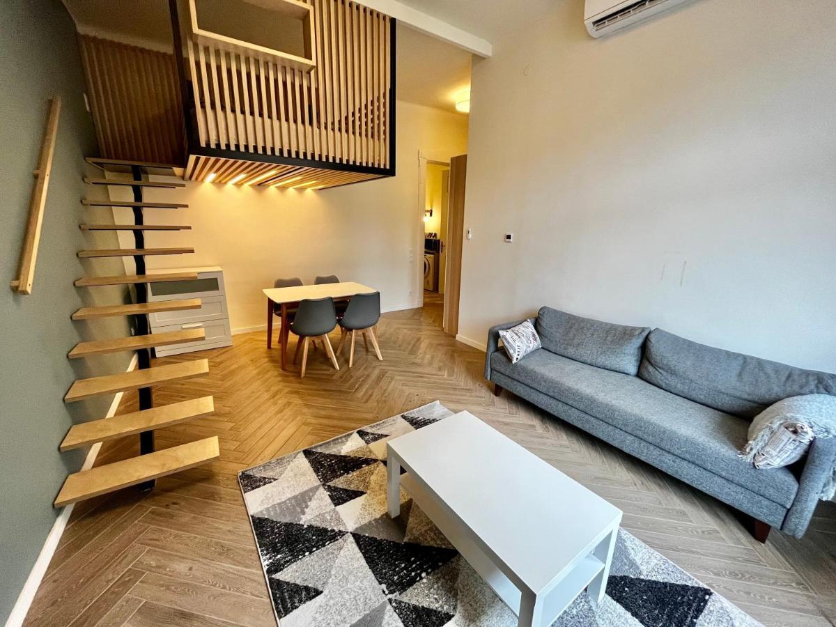 A96 Apartamento Budapeste Exterior foto