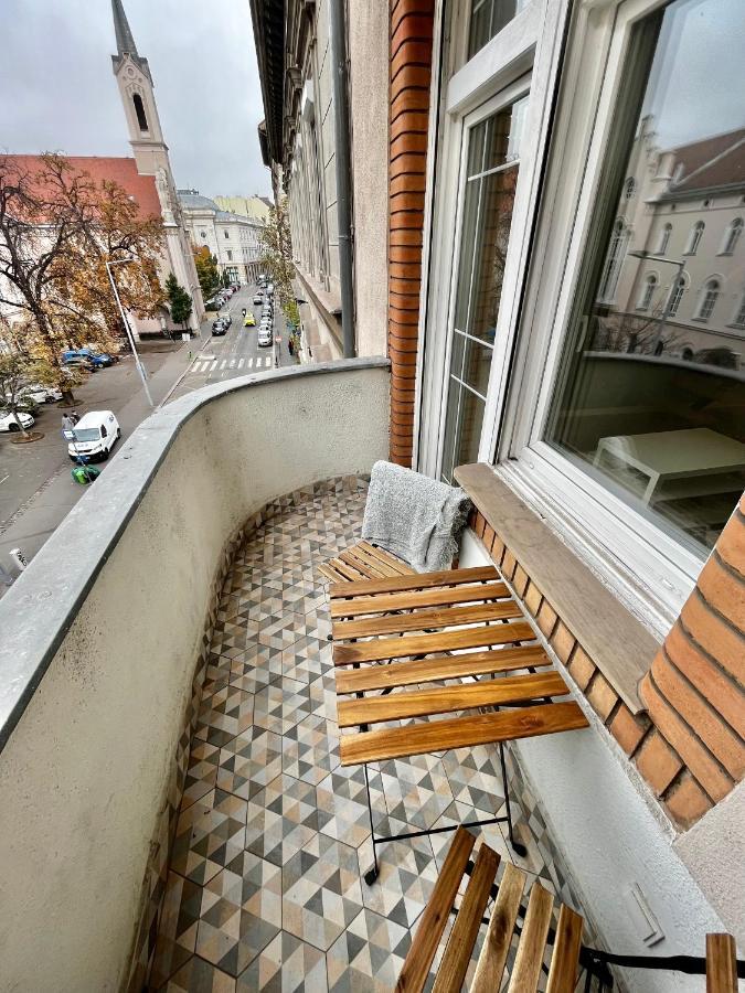 A96 Apartamento Budapeste Exterior foto